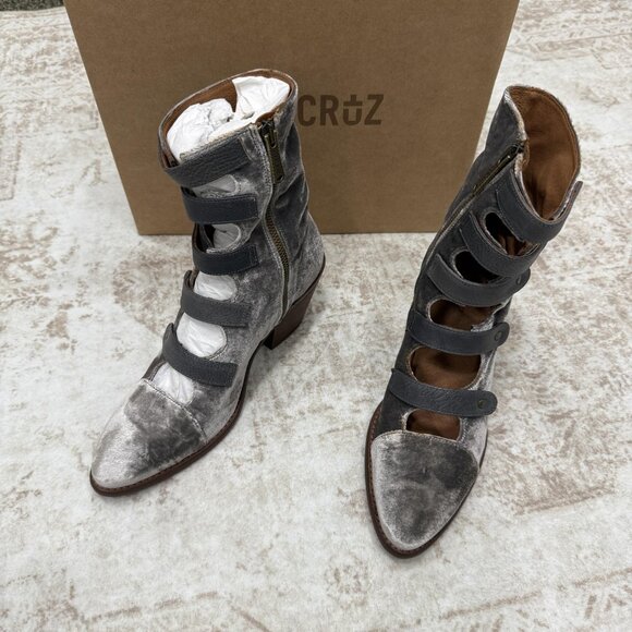 Veracruz Boots Womens Size 39 EU Silver Daphne Velvet Strappy Zipper Ankle Heel - Picture 1 of 14